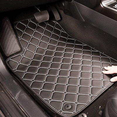Tapis de sol de voiture | SurMesure - Mon Auto Prestige